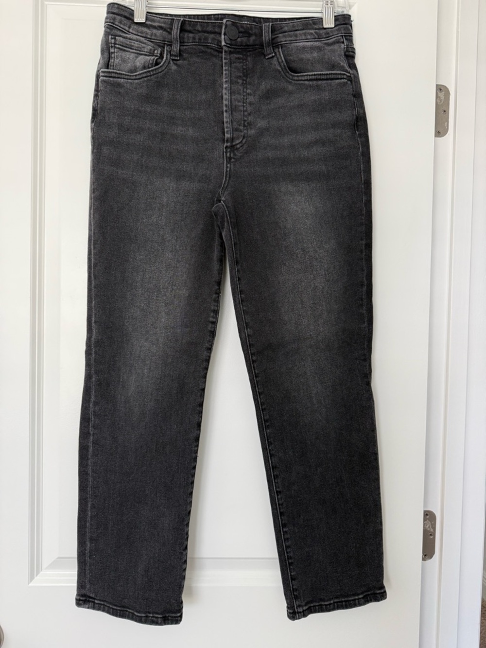 Kut from the Kloth Black Cropped Ankle Jeans
